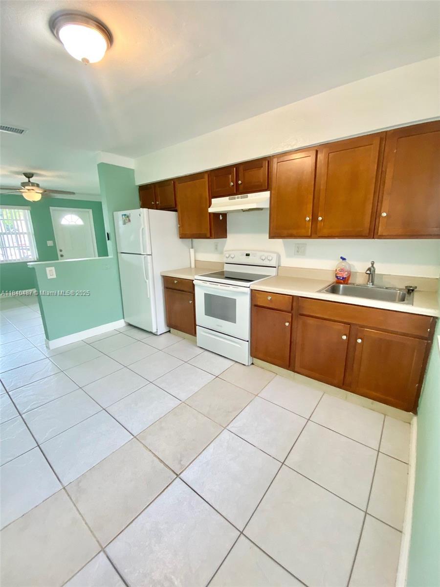 Property photo # 3