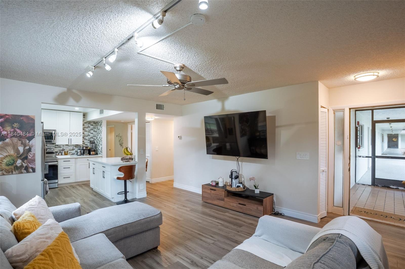 7625 NW 79th Ave #101, Tamarac, Florida image 11