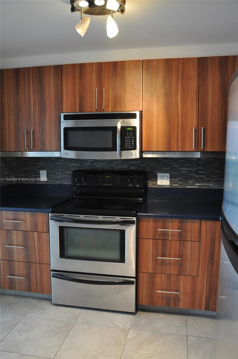 13499 Biscayne Blvd #1011, North Miami, Florida image 17