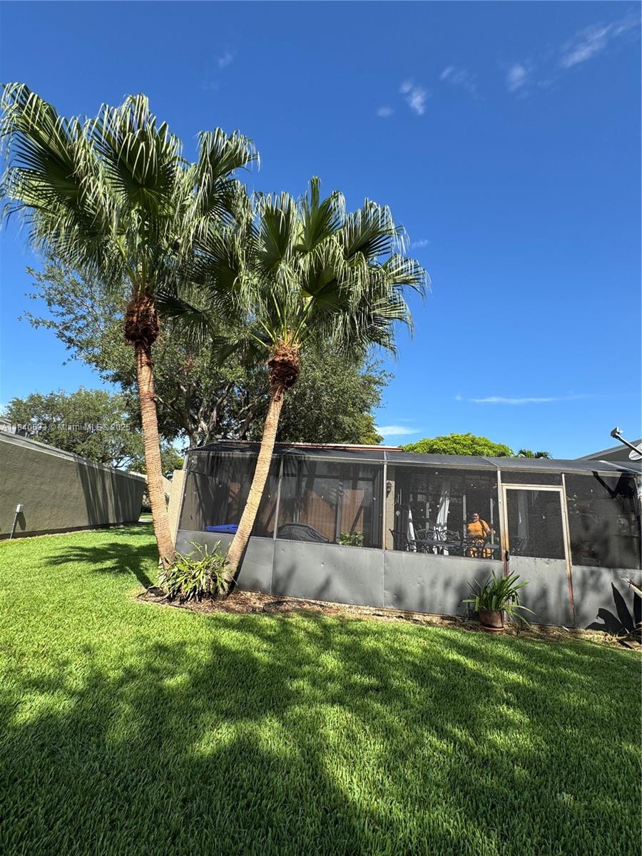 1341 W Fairway Rd #1, Pembroke Pines, Florida image 6