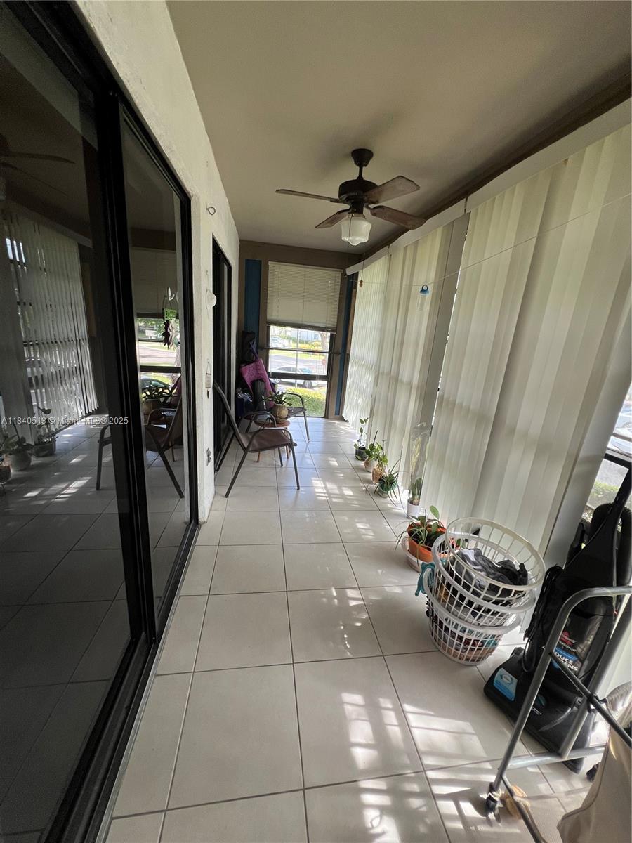10415 E Clairmont Cir #212, Tamarac, Florida image 11