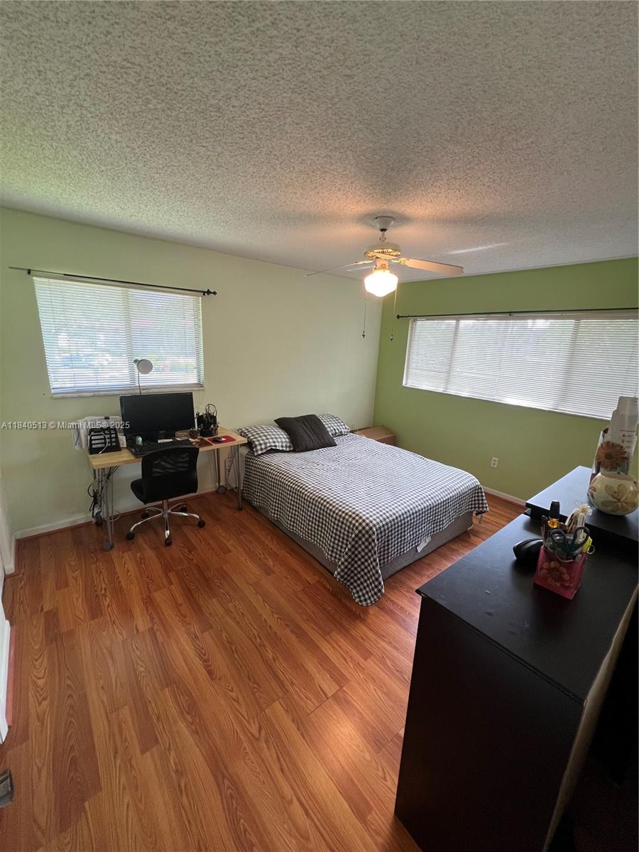 10415 E Clairmont Cir #212, Tamarac, Florida image 5