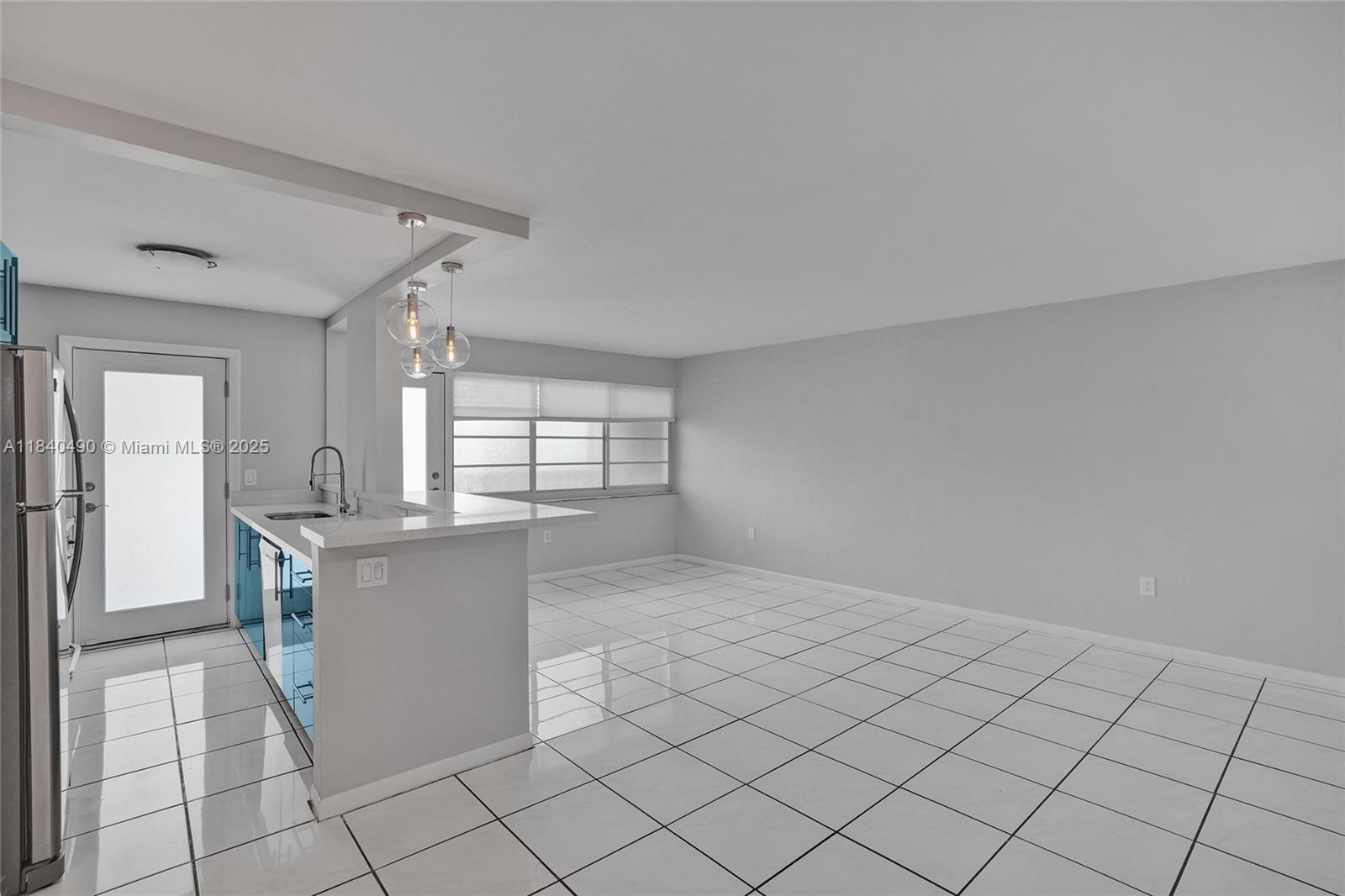 1100 11th St #204, Miami Beach, Florida image 19