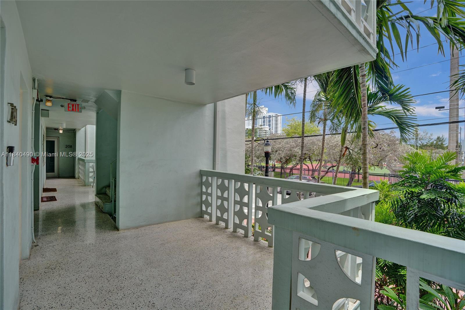 1100 11th St #204, Miami Beach, Florida image 5