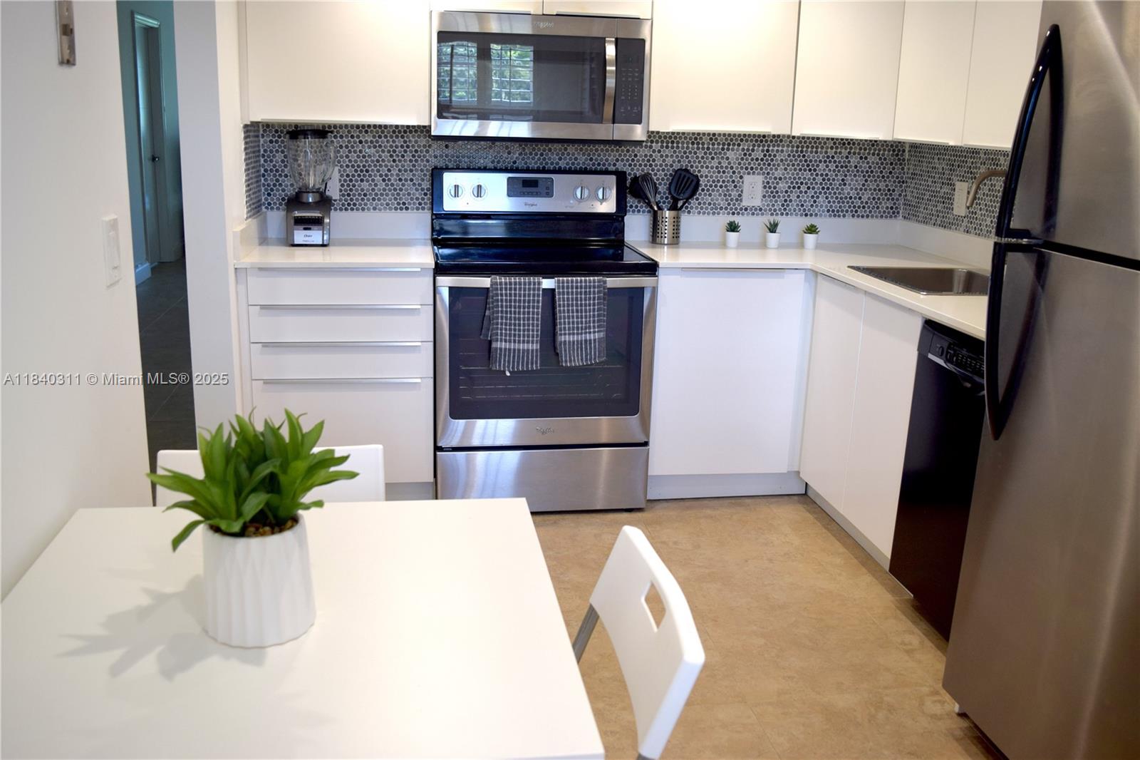 Property photo # 0