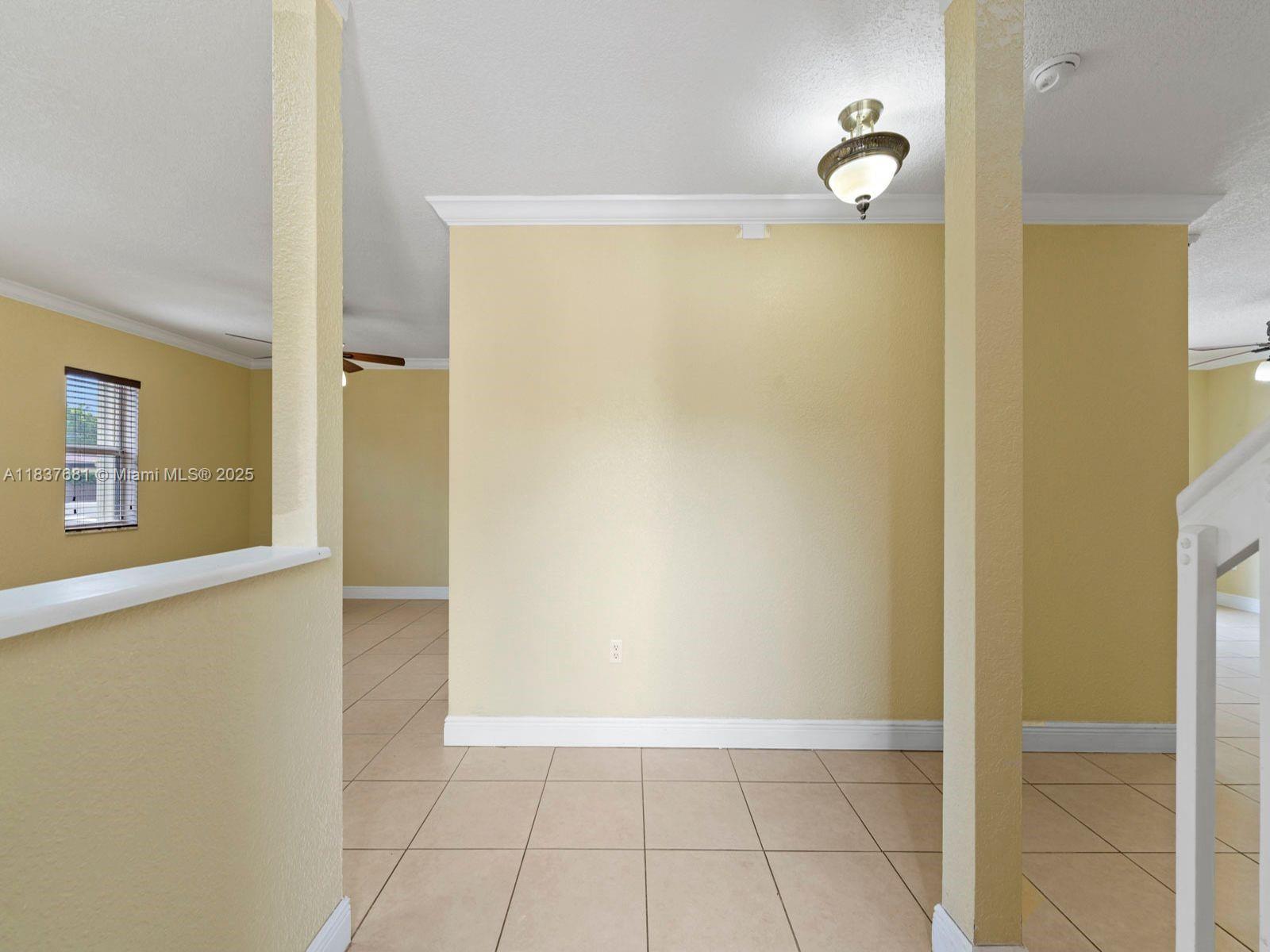 8998 SW 211th Ln, Cutler Bay, Florida image 20