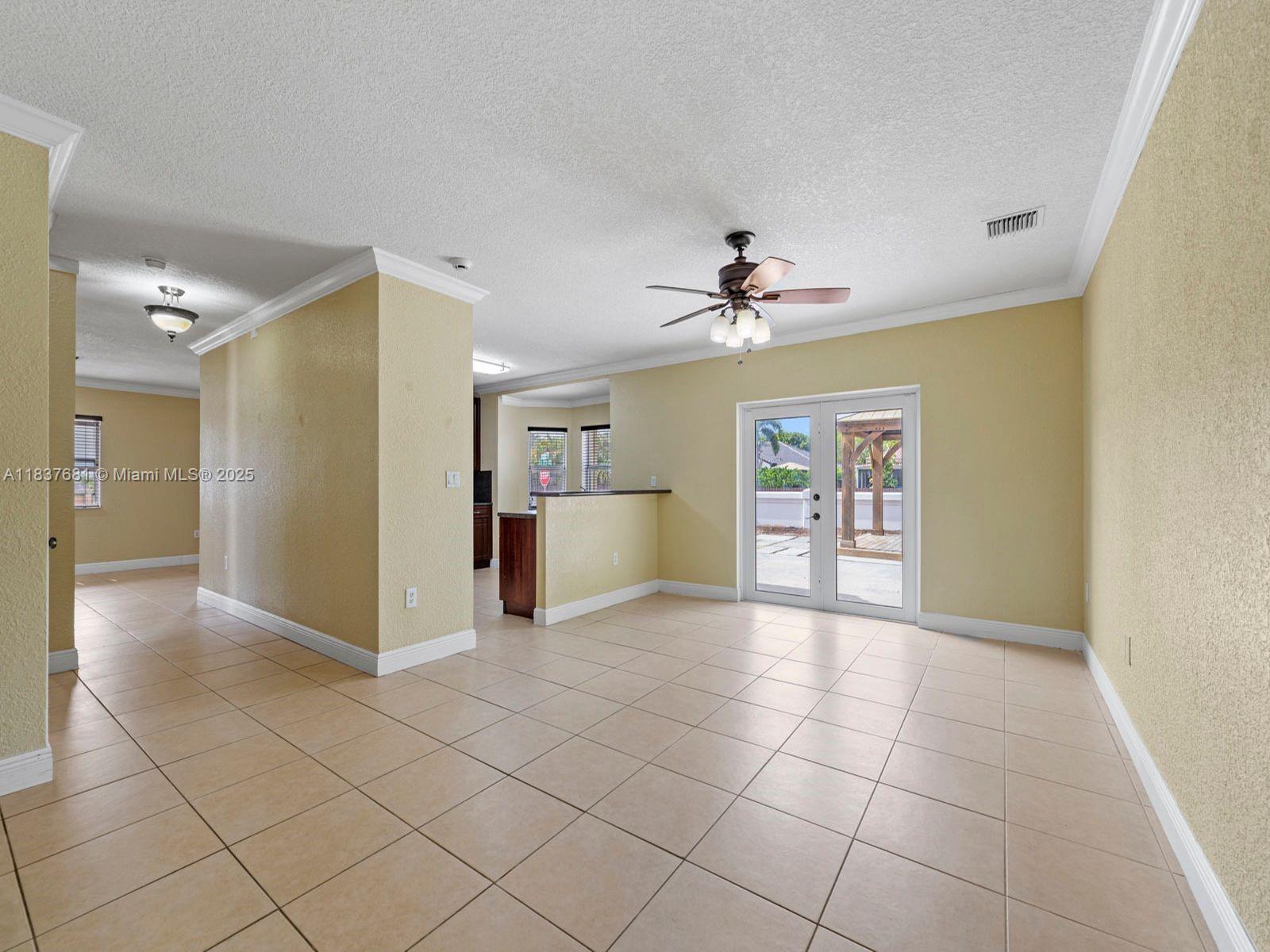 8998 SW 211th Ln, Cutler Bay, Florida image 30