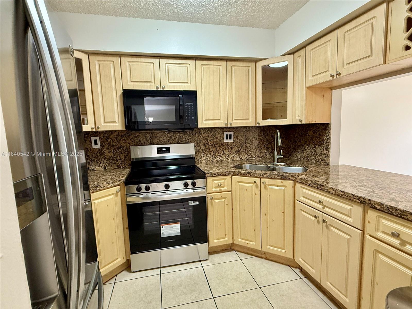 Property photo # 6