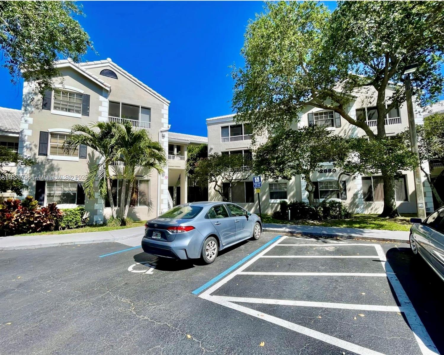 Property photo # 8