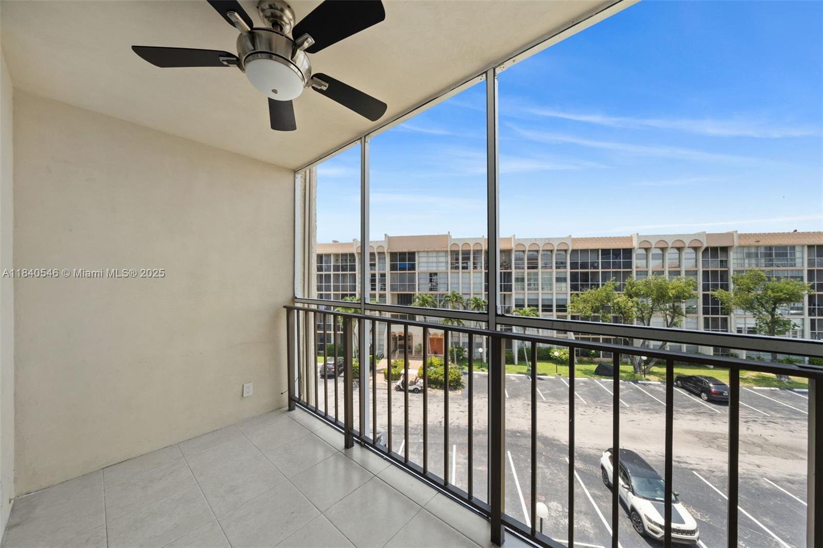 701 Three Islands Blvd #411, Hallandale Beach, Florida image 24