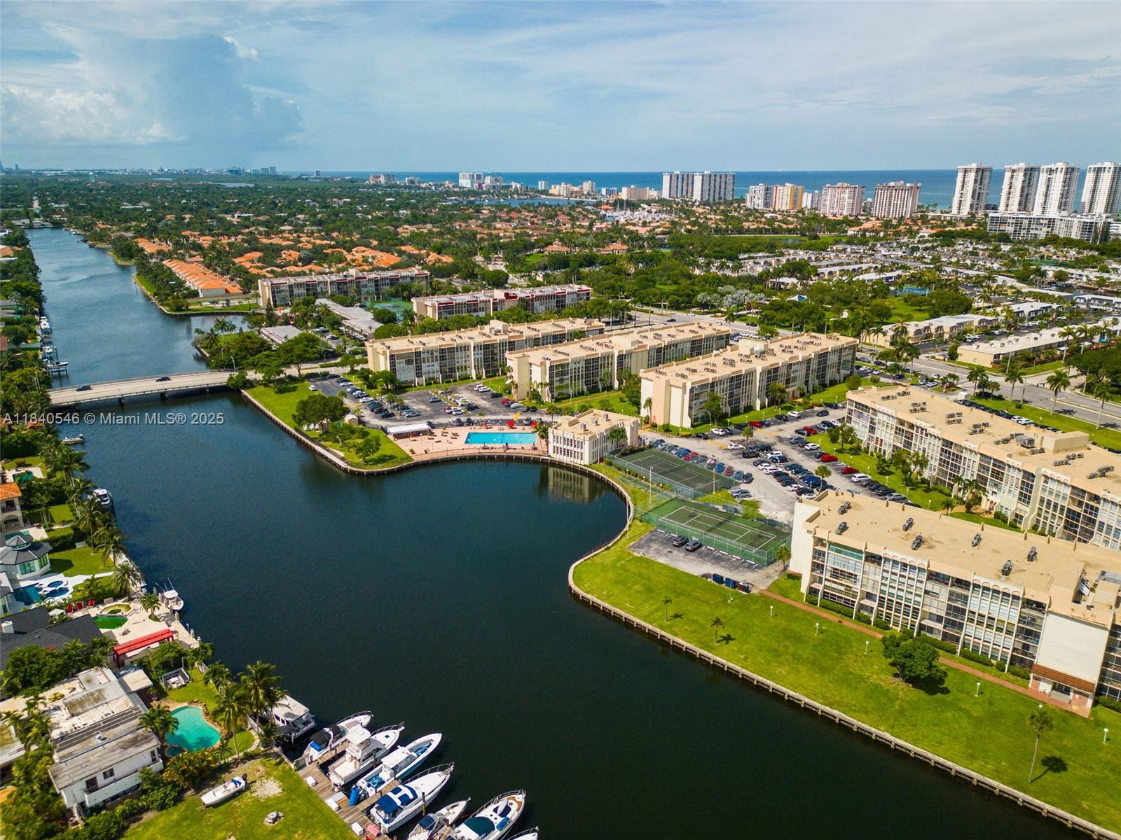 701 Three Islands Blvd #411, Hallandale Beach, Florida image 29