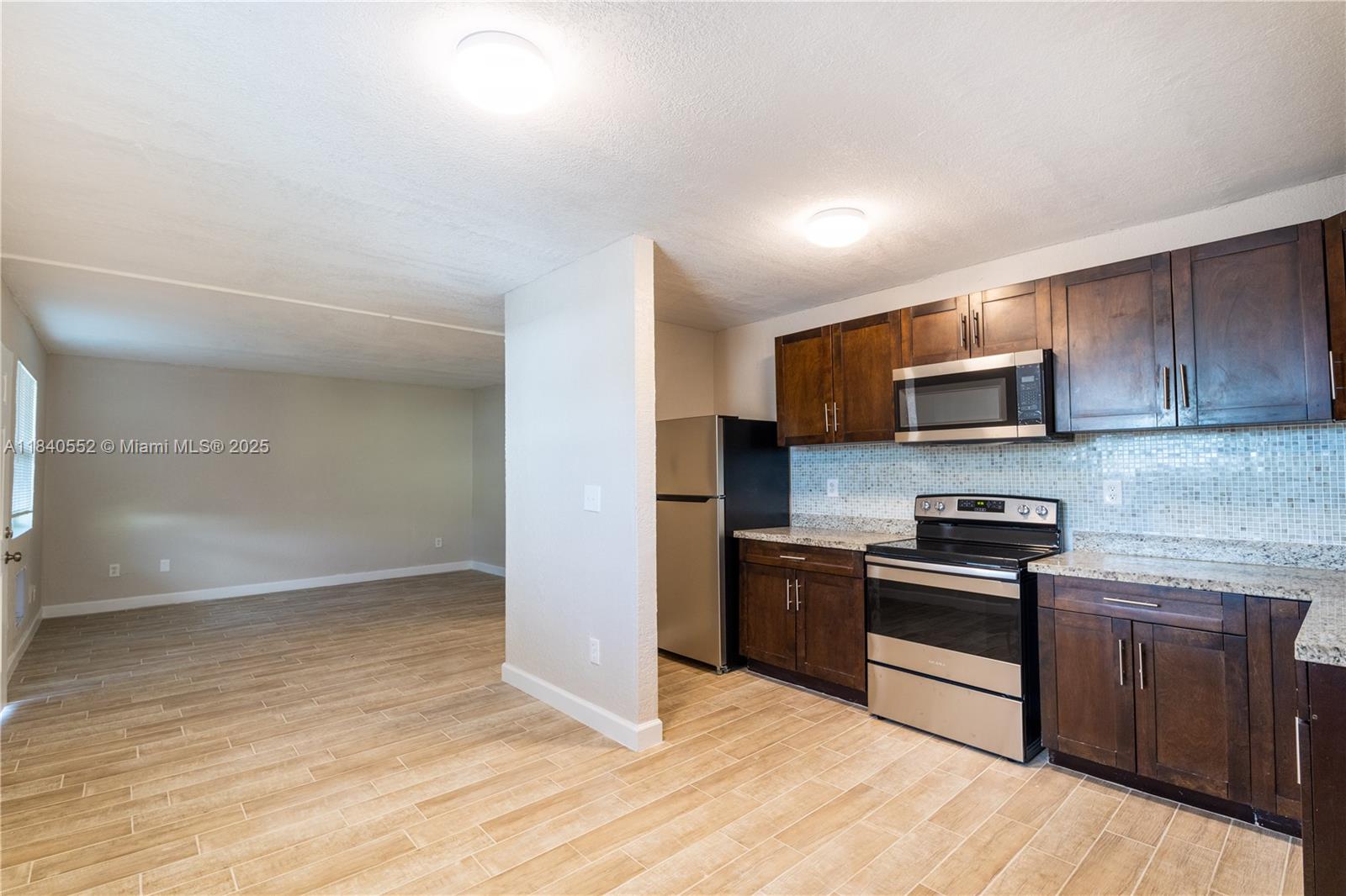 Property photo # 0