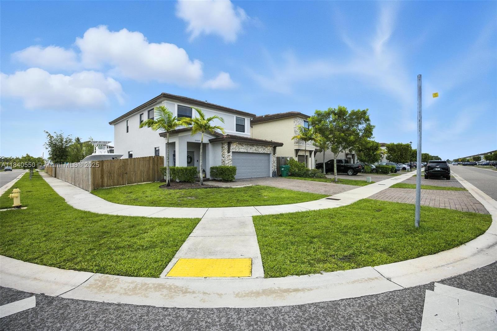 25009 SW 108th Ave, Homestead, Florida image 2