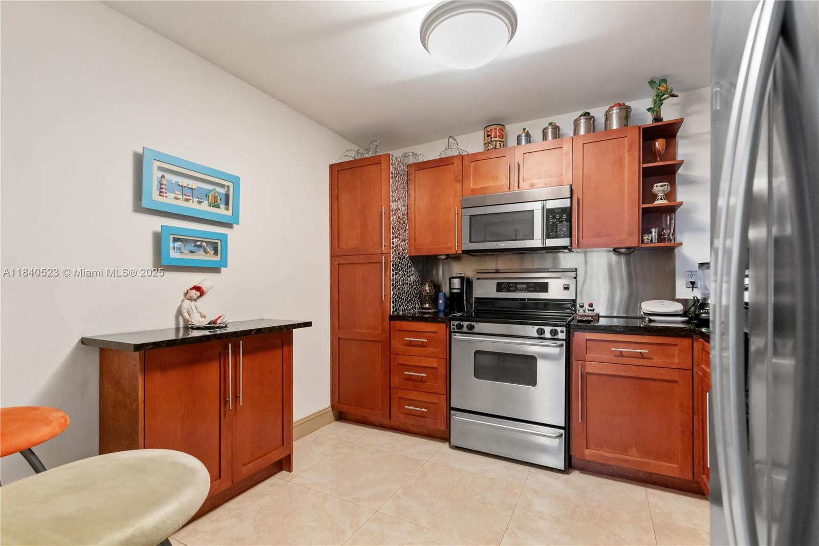 214 Poinciana Dr #204, Sunny Isles Beach, Florida image 21
