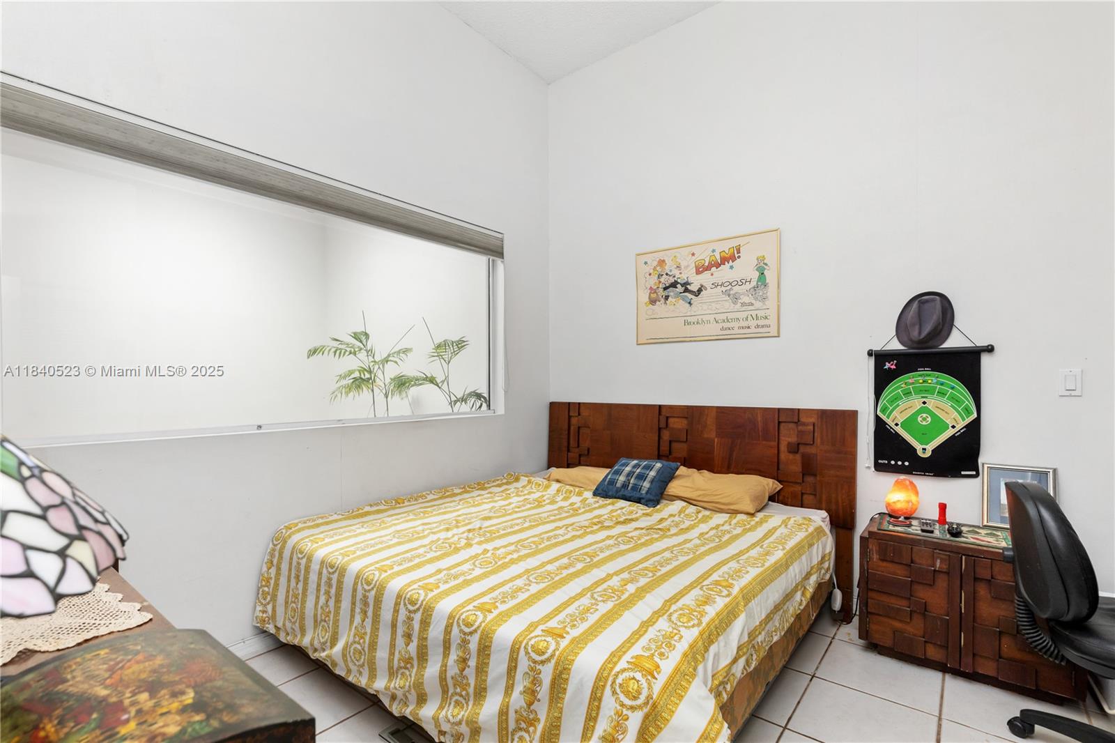 214 Poinciana Dr #204, Sunny Isles Beach, Florida image 25
