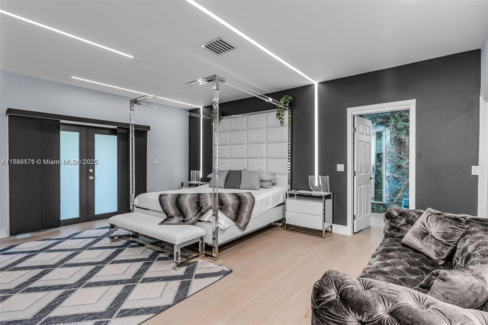 1120 Wallace St, Coral Gables, Florida image 3