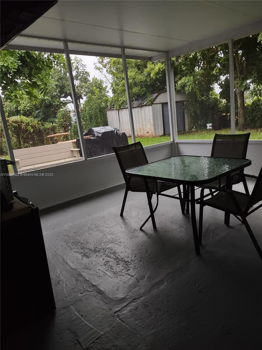 2506 Mayo St, Hollywood, Florida image 14