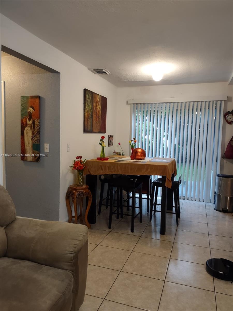 2506 Mayo St, Hollywood, Florida image 6