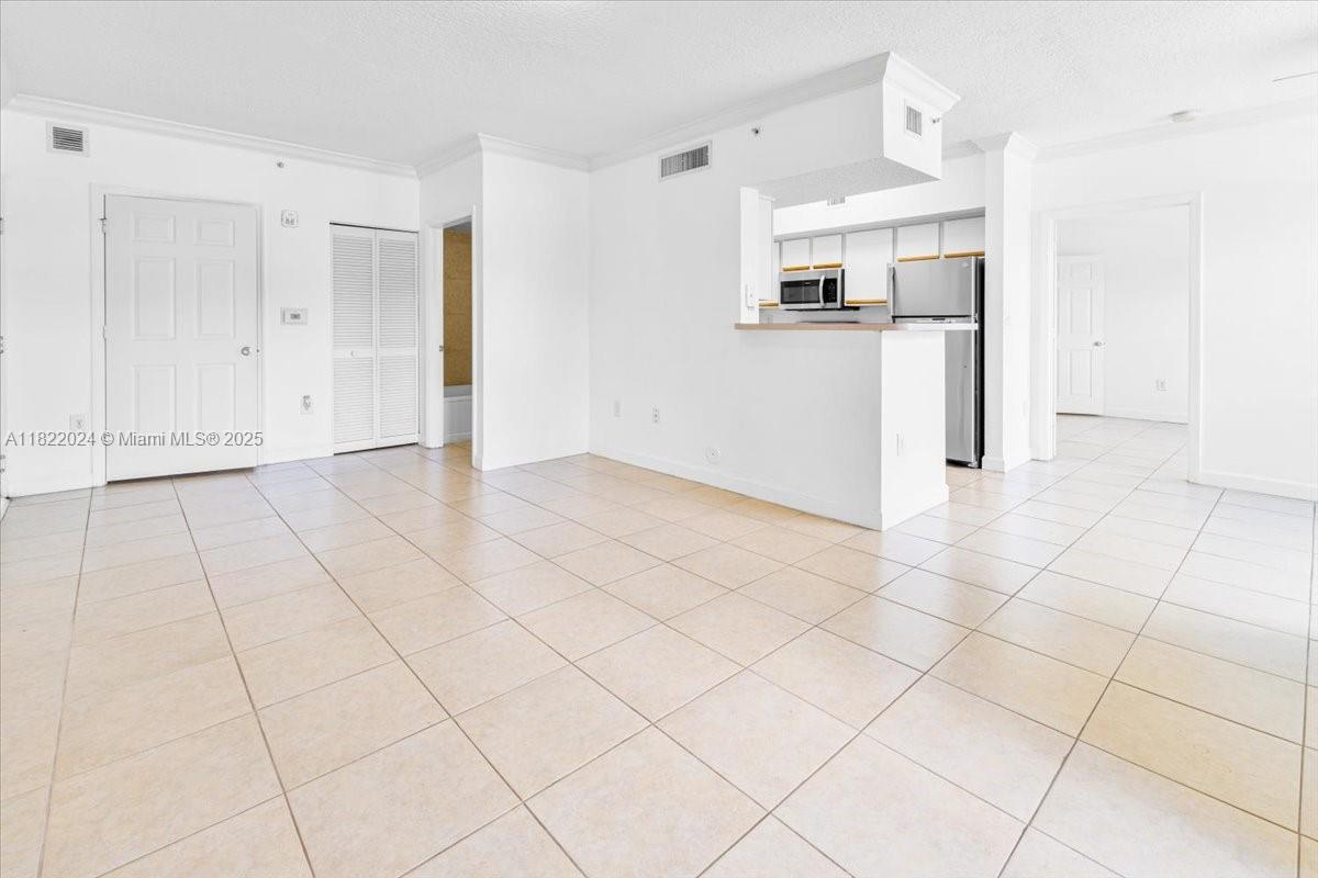 11631 SW 2nd St #20103, Pembroke Pines, Florida image 2