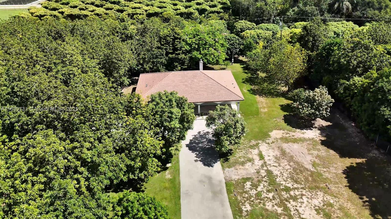 21991 SW 252nd St, Homestead, Florida image 1