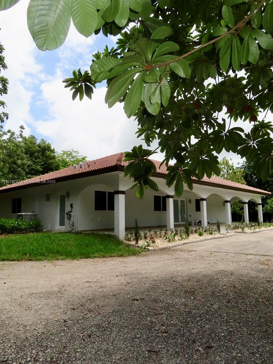 21991 SW 252nd St, Homestead, Florida image 4