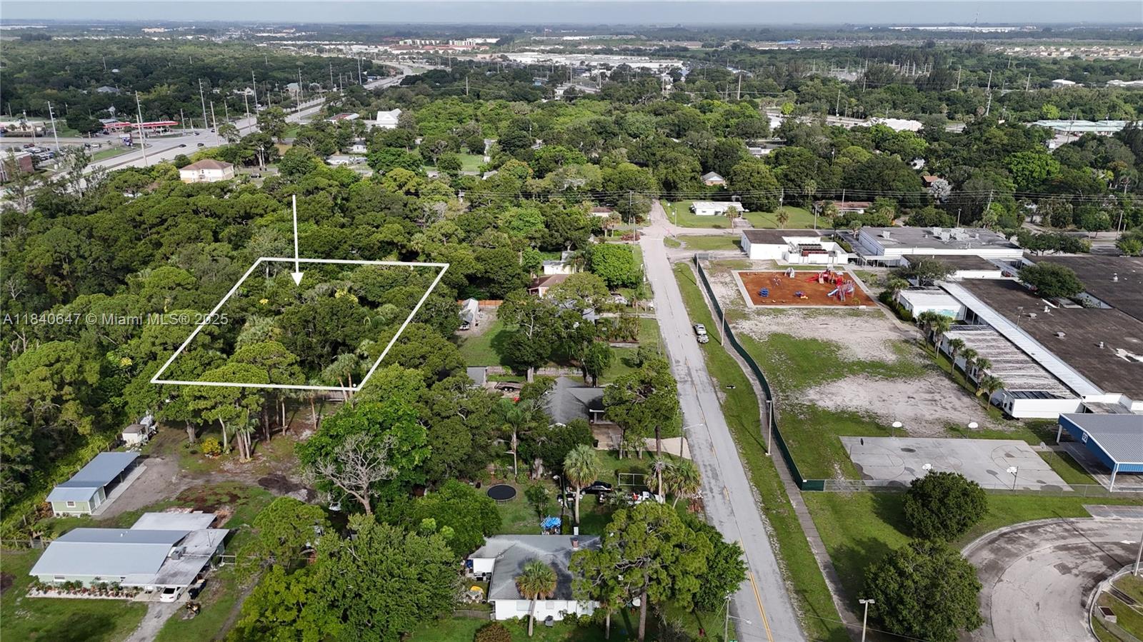 1 Tennessee Ave, Fort Pierce, Florida image 3
