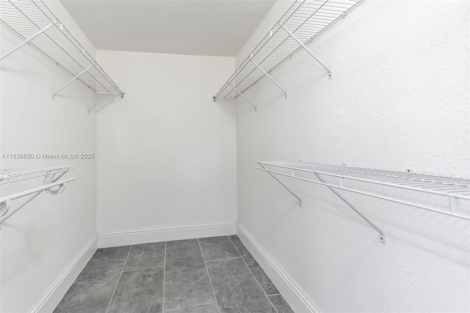 1103 Golden Cane Dr, Weston, Florida image 11