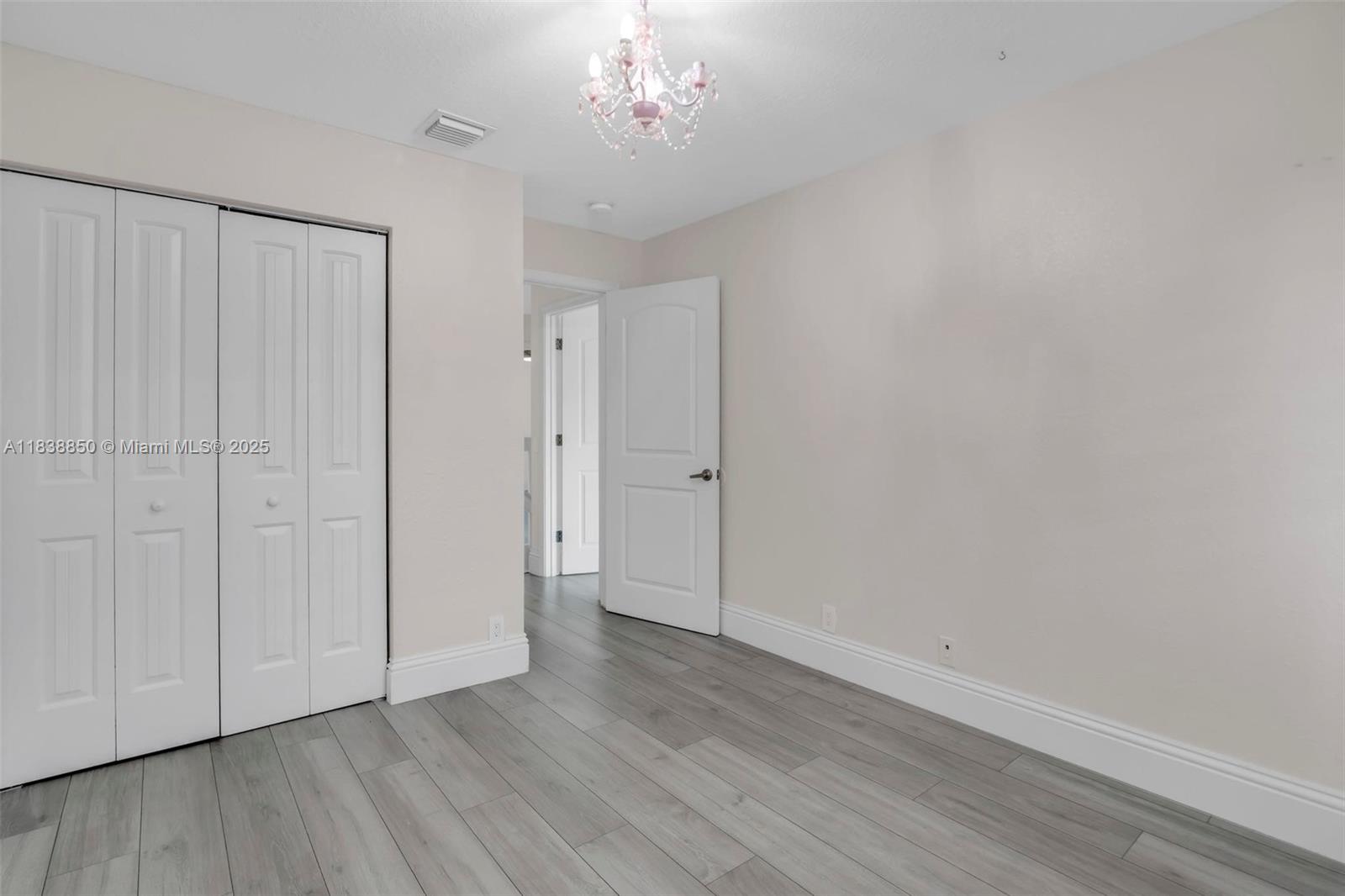 1103 Golden Cane Dr, Weston, Florida image 16