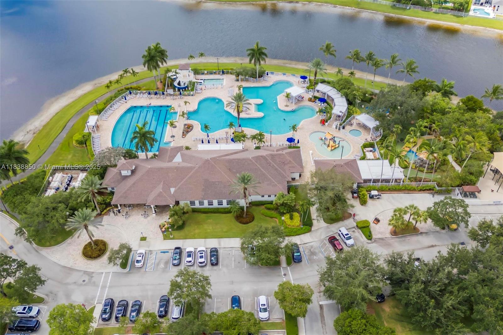 1103 Golden Cane Dr, Weston, Florida image 46