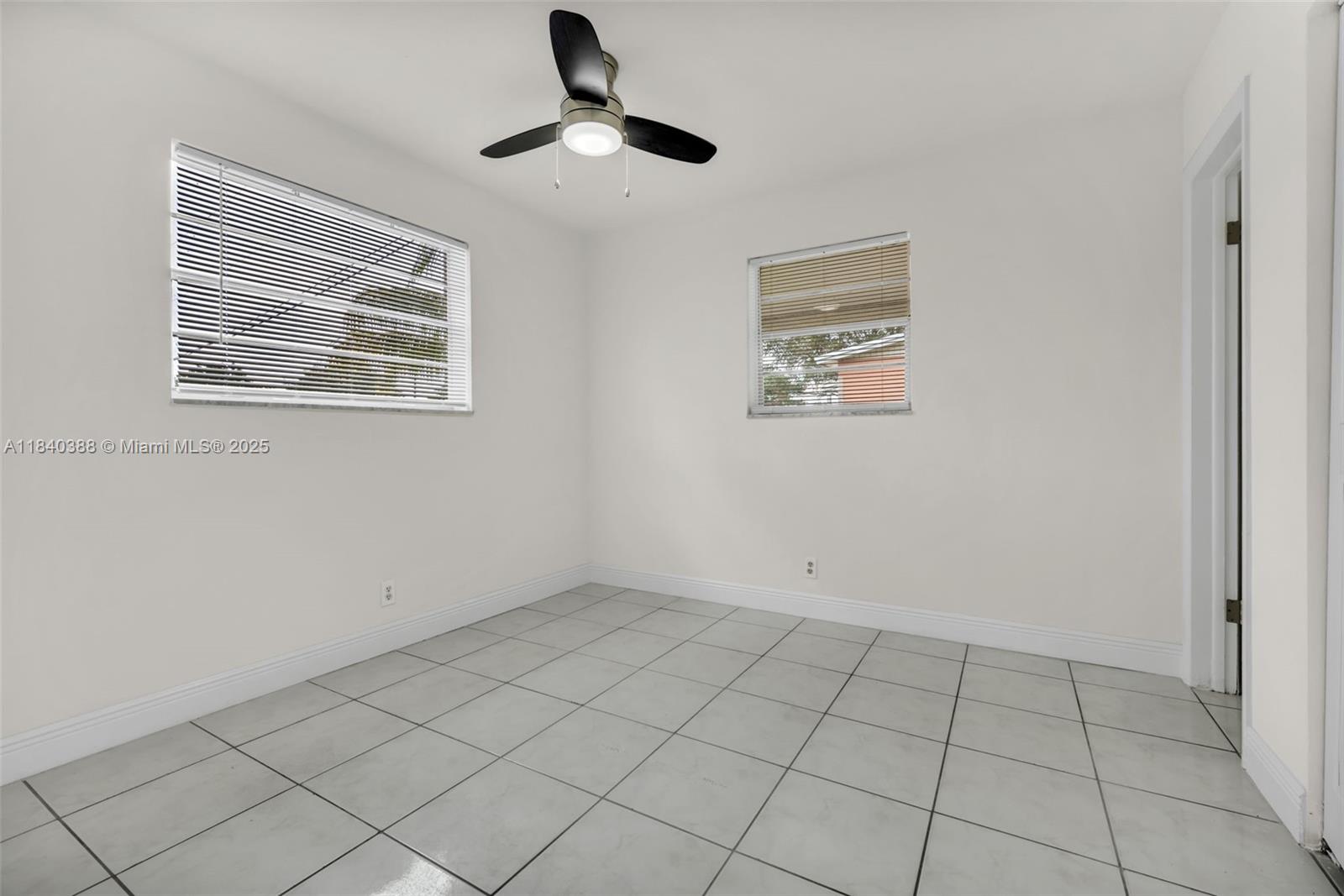 451 SW 28th Ave, Fort Lauderdale, Florida image 19