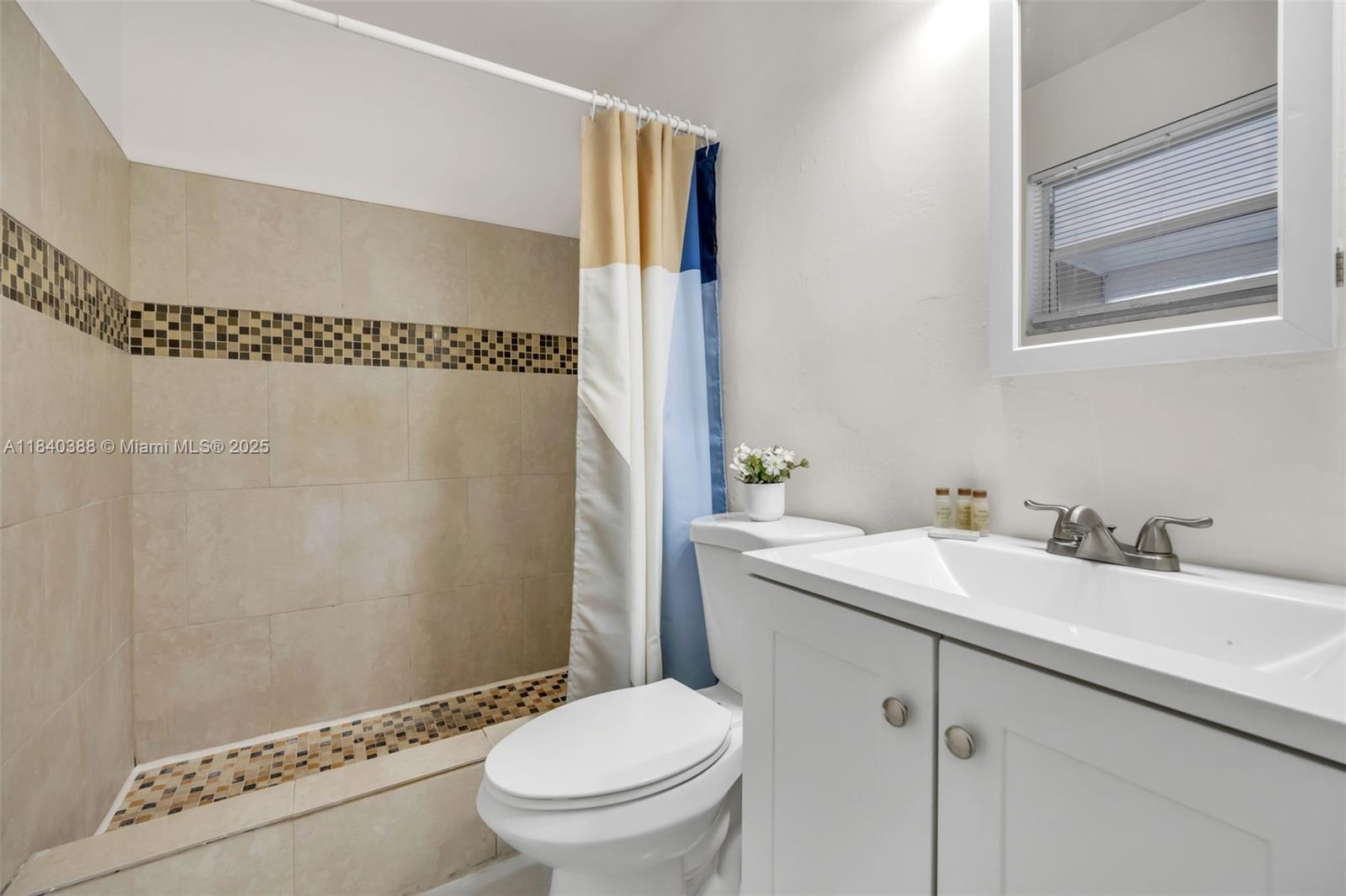 451 SW 28th Ave, Fort Lauderdale, Florida image 21