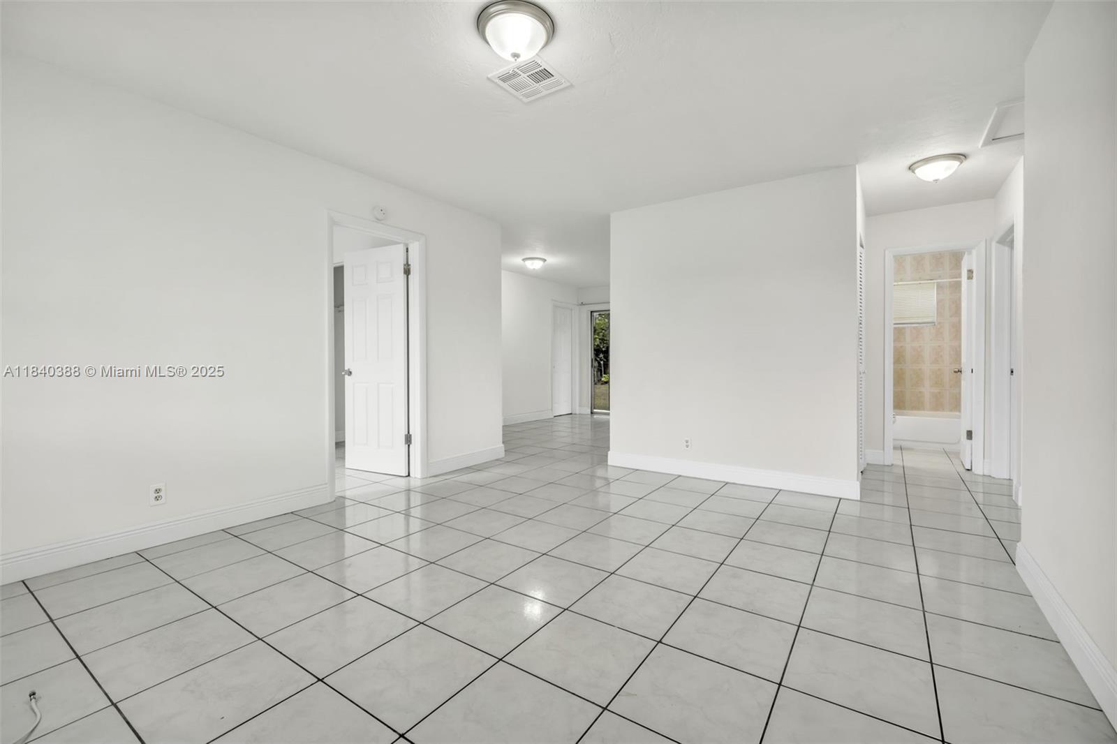 451 SW 28th Ave, Fort Lauderdale, Florida image 24