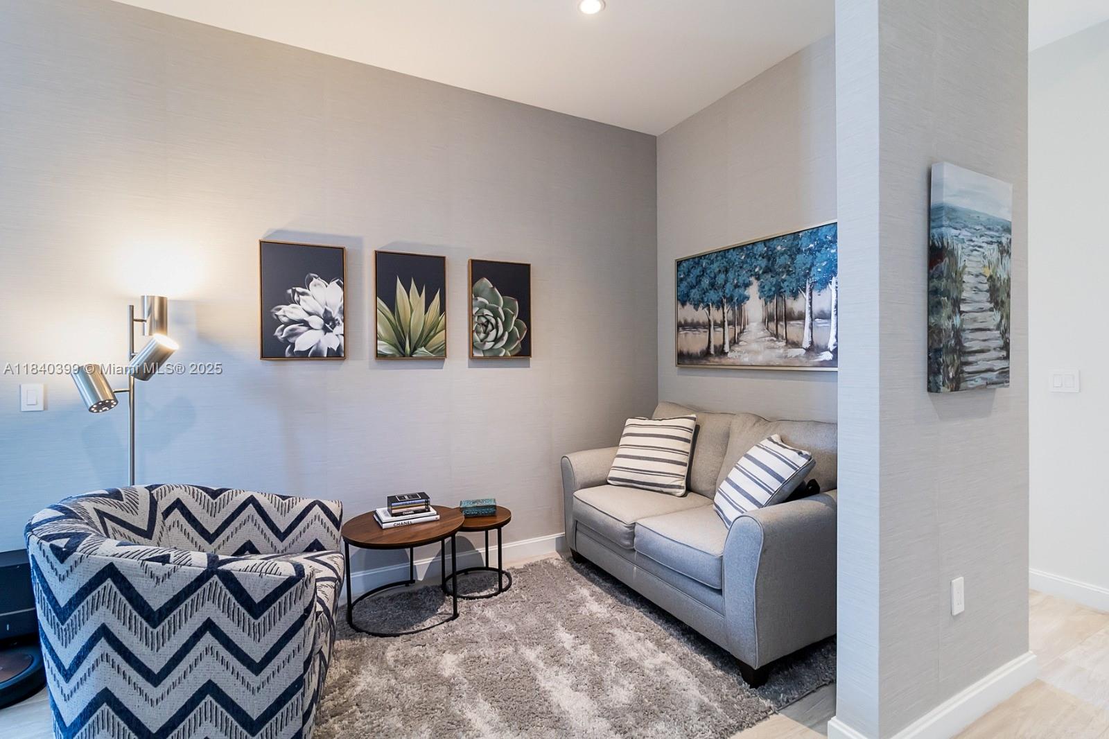 Property photo # 8