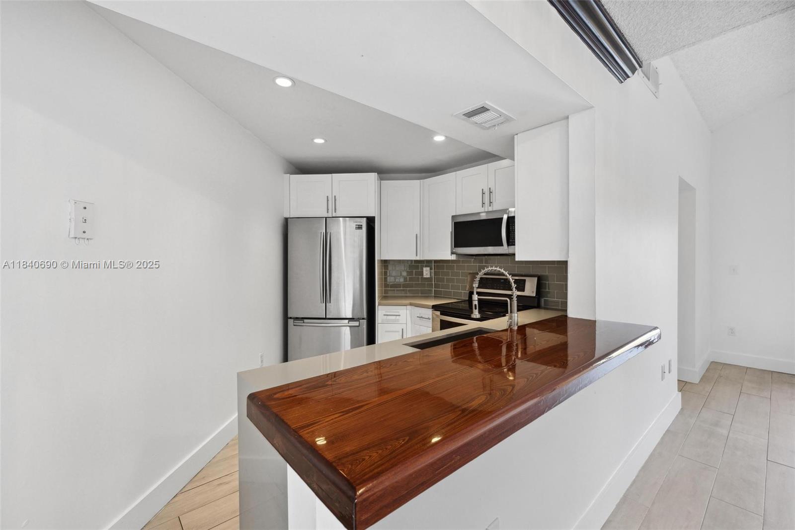 Property photo # 3