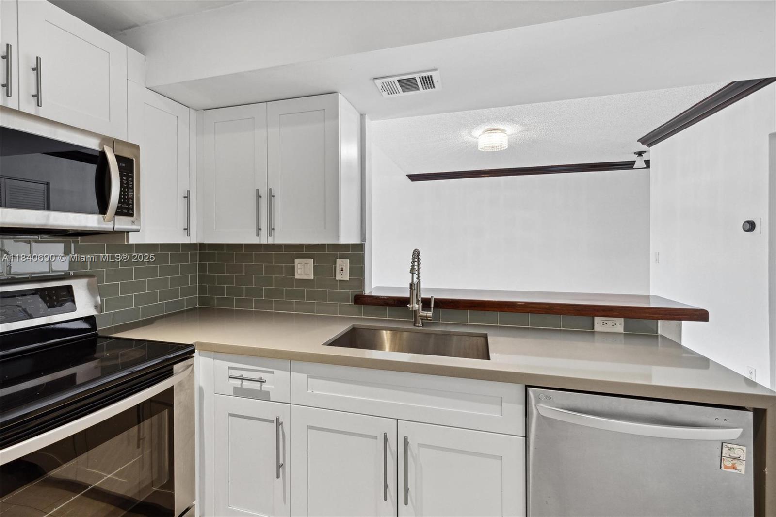 Property photo # 5