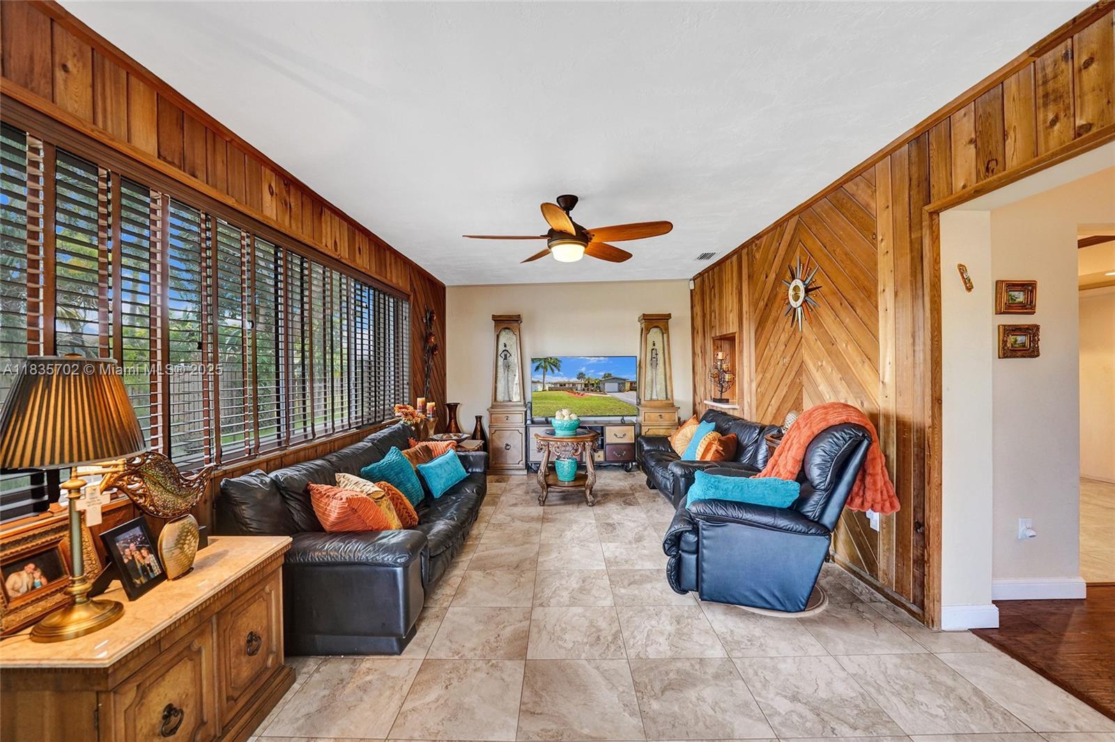 11000 NW 20th St, Pembroke Pines, Florida image 42