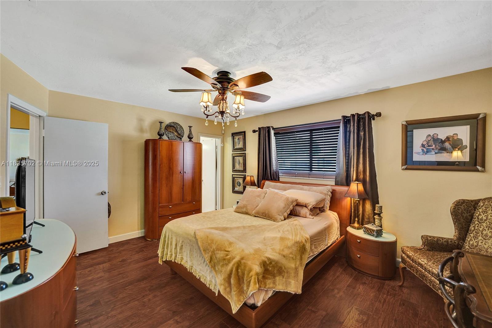 11000 NW 20th St, Pembroke Pines, Florida image 50