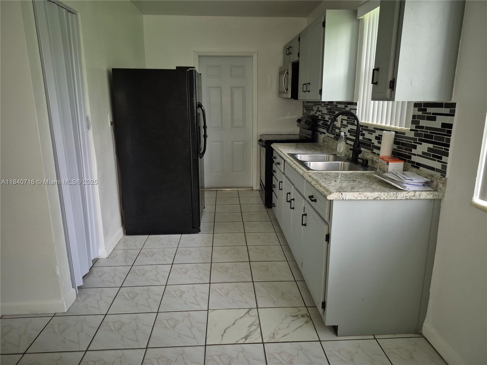 Property photo # 5
