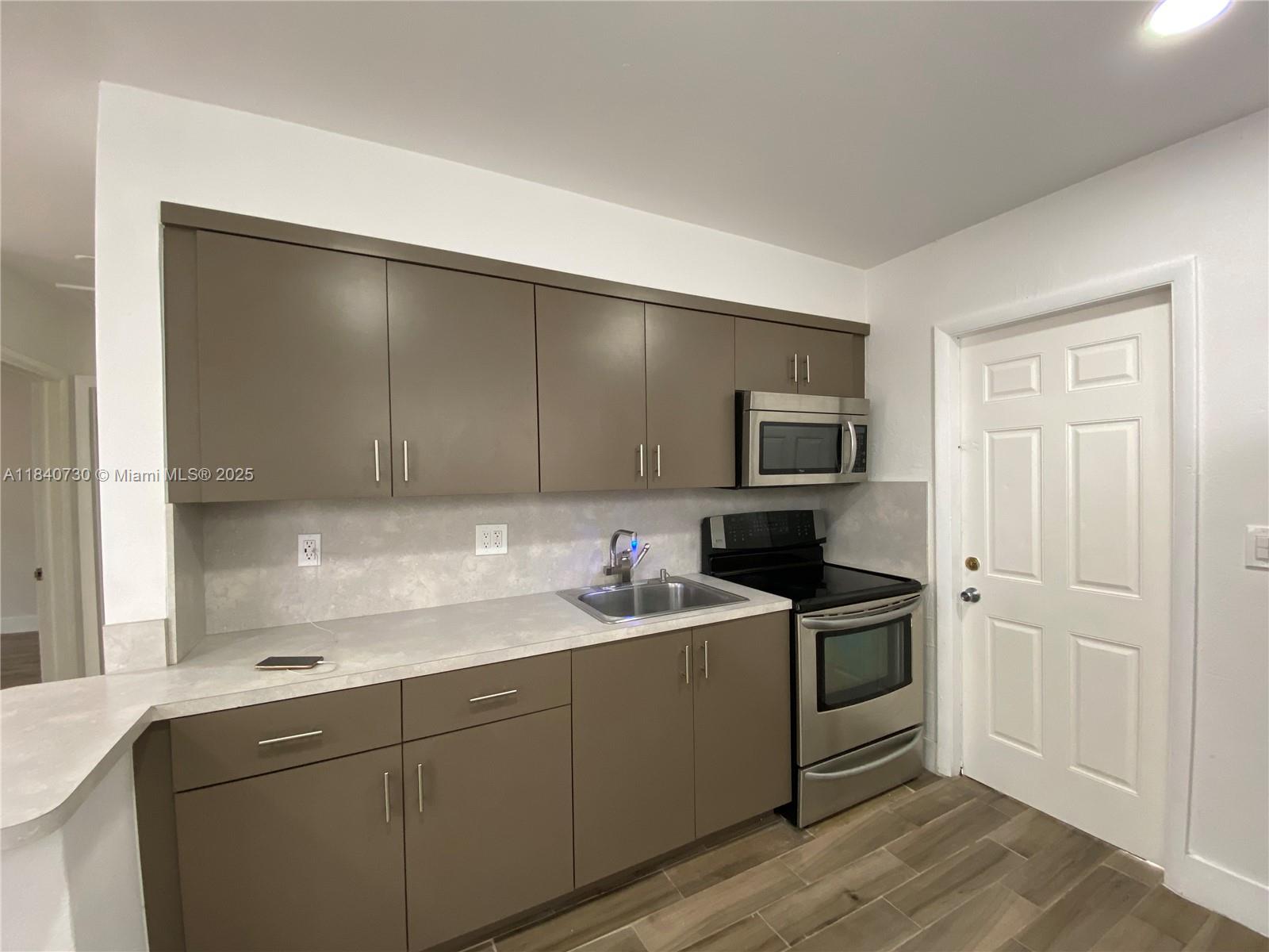 Property photo # 3