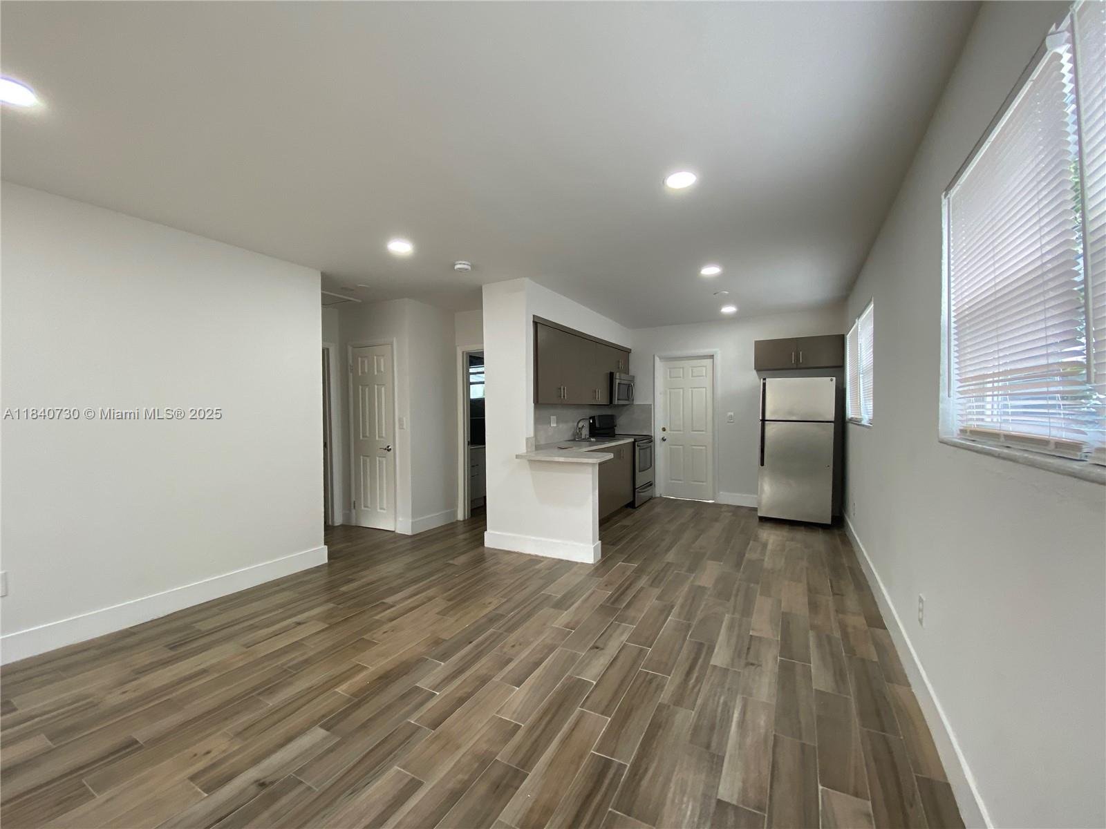 Property photo # 6