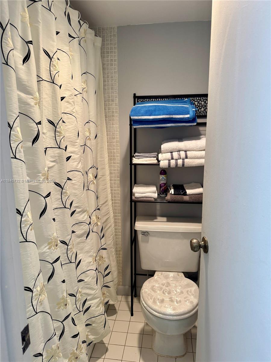 9200 Lime Bay Blvd #212, Tamarac, Florida image 10