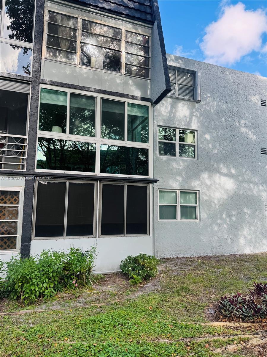 9200 Lime Bay Blvd #212, Tamarac, Florida image 19