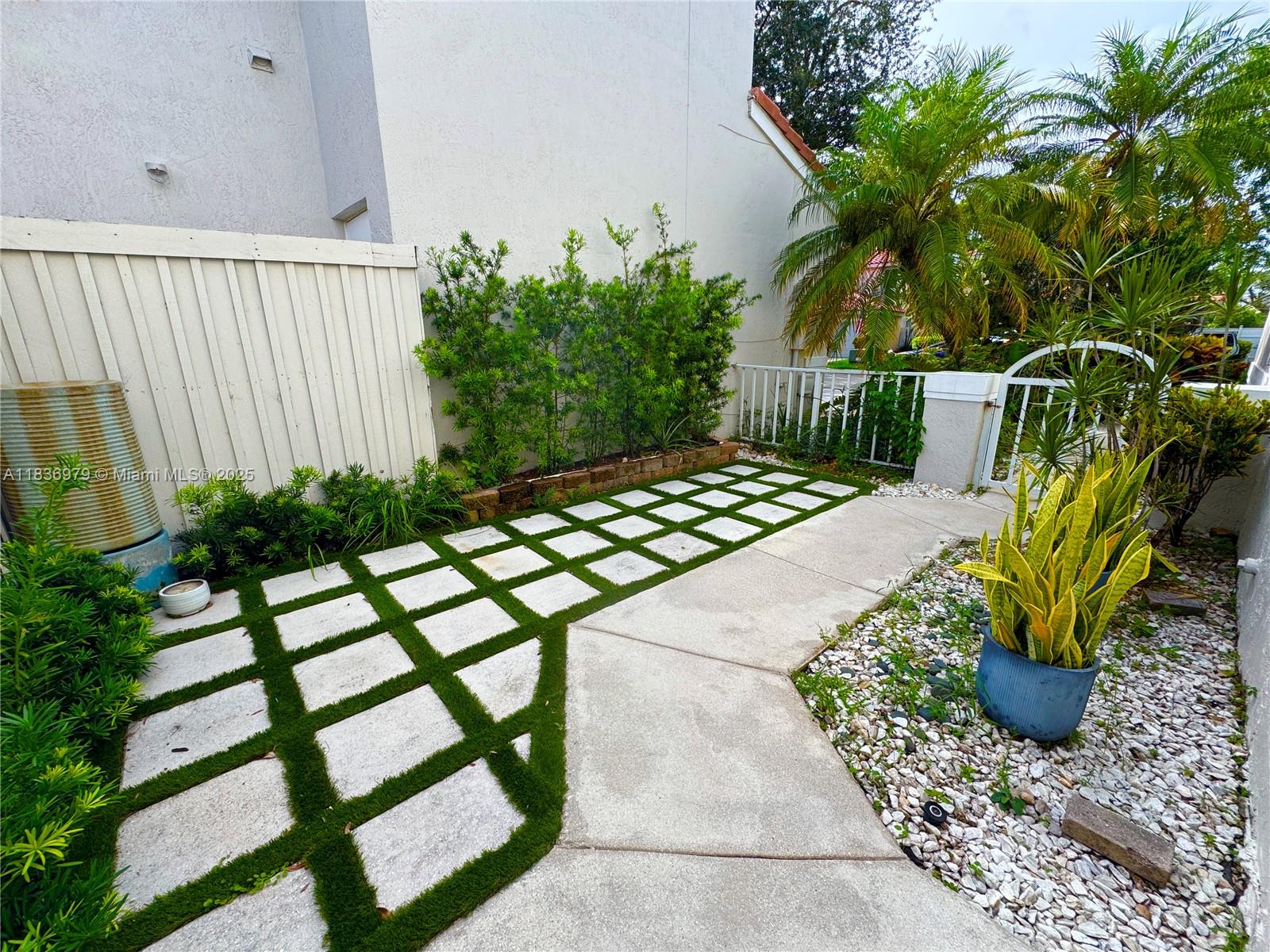14972 SW 50th Ct, Davie, Florida image 18