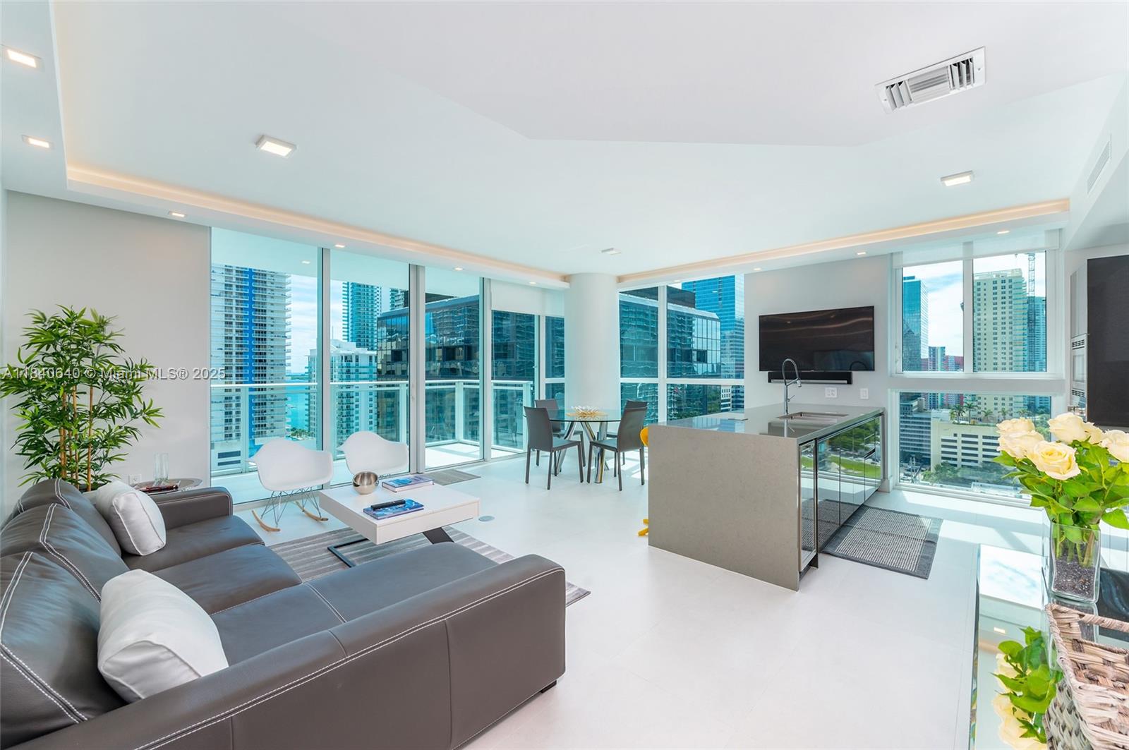 Property photo # 6