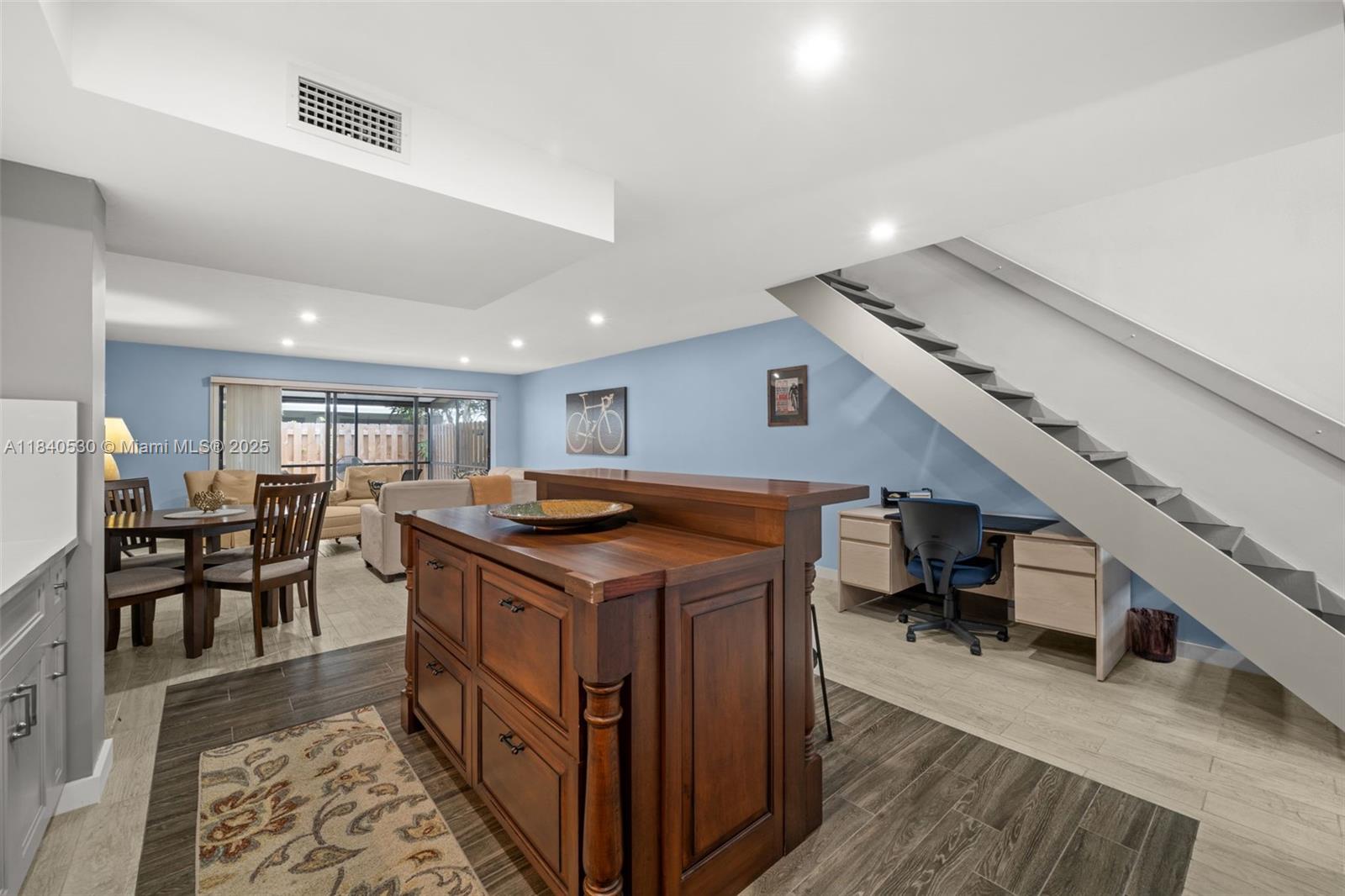 833 Meadowland Drive B #13-5, Naples, Florida image 7