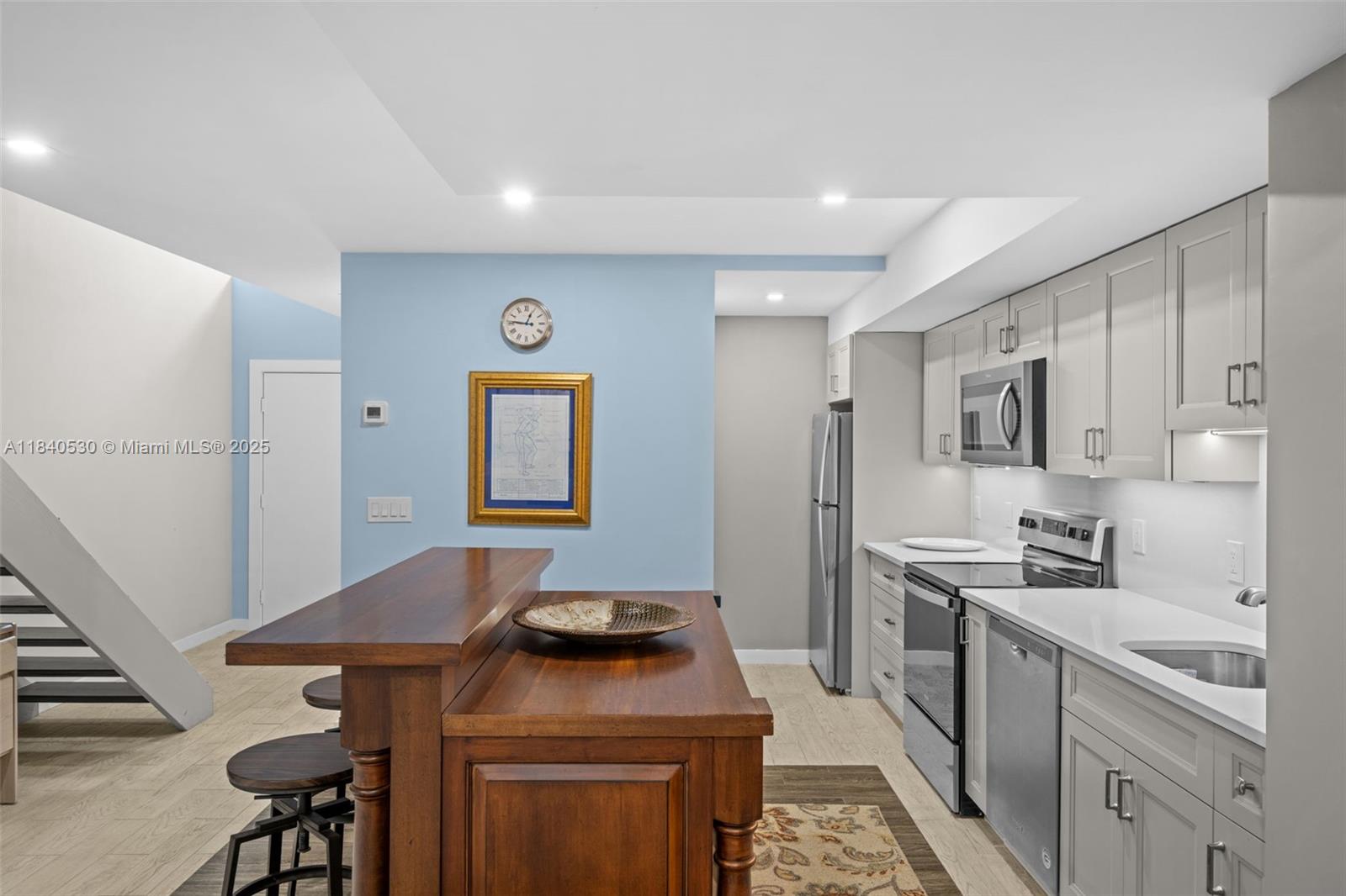 833 Meadowland Drive B #13-5, Naples, Florida image 9