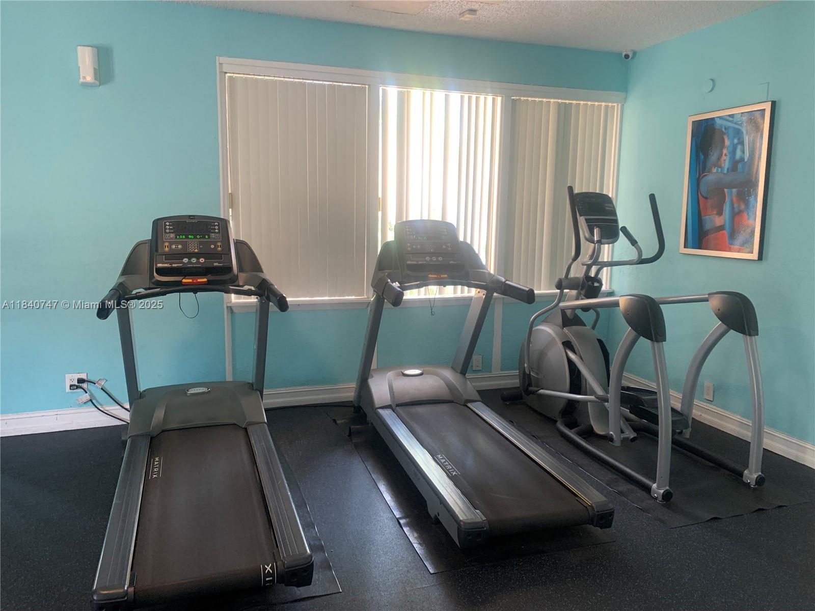 Residential, Hialeah, Florida image 11