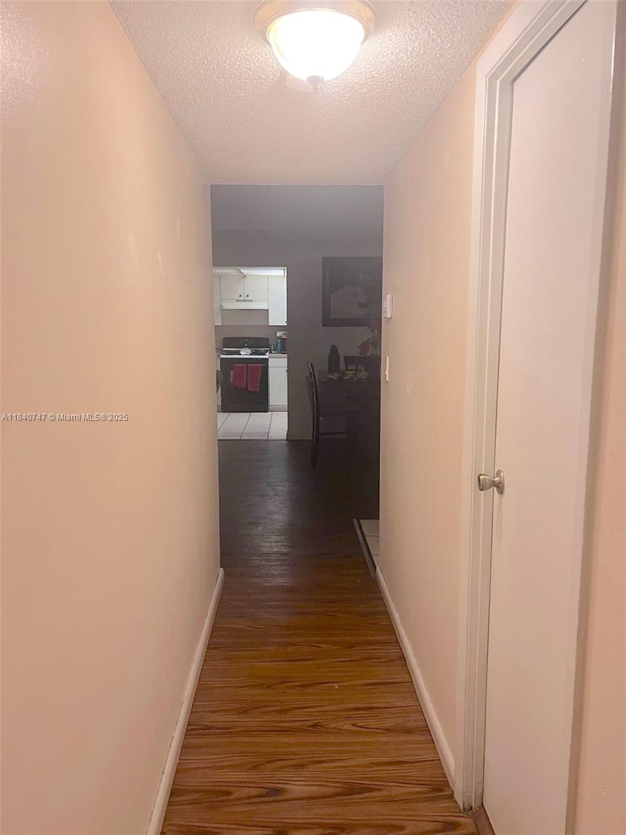 Residential, Hialeah, Florida image 4