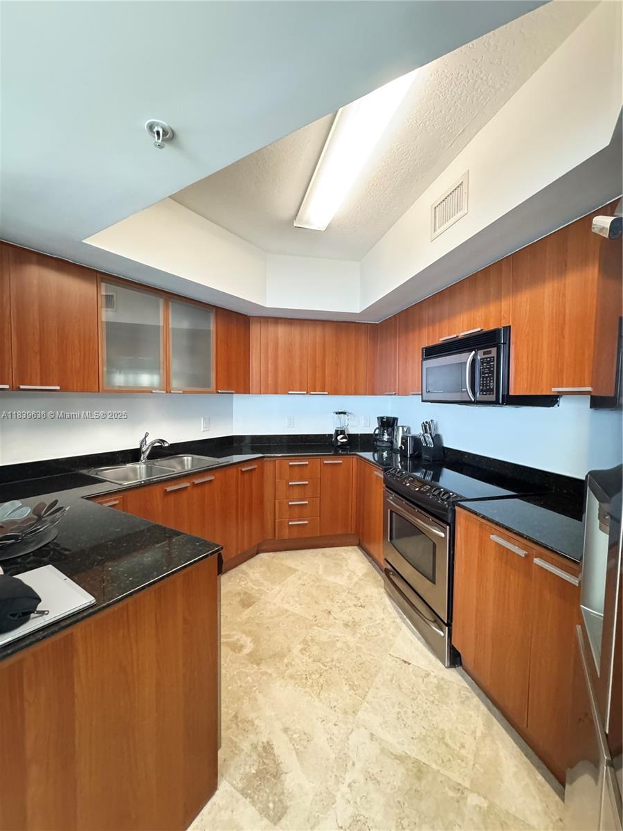 Property photo # 9