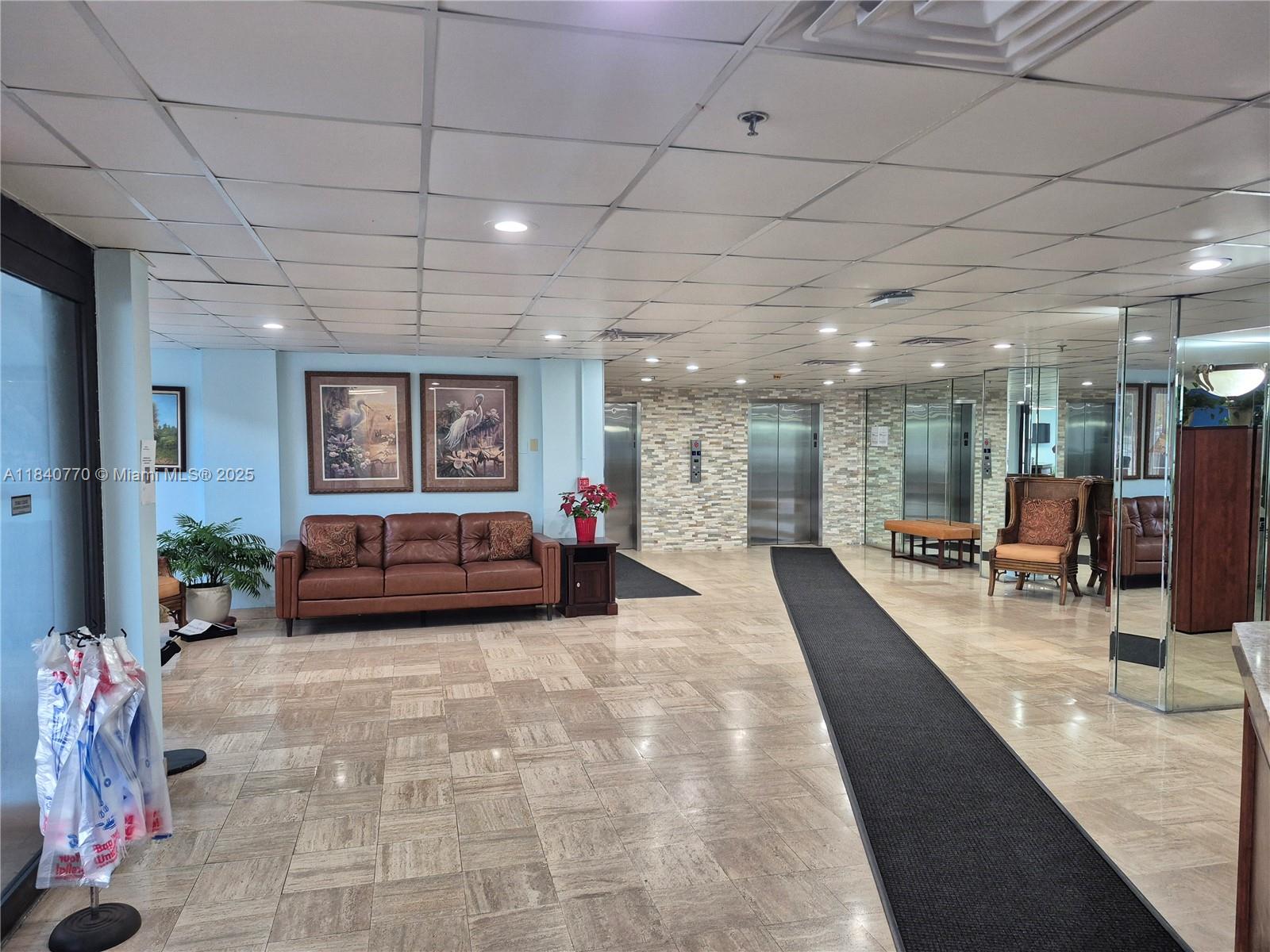4001 Hillcrest Dr #705, Hollywood, Florida image 23